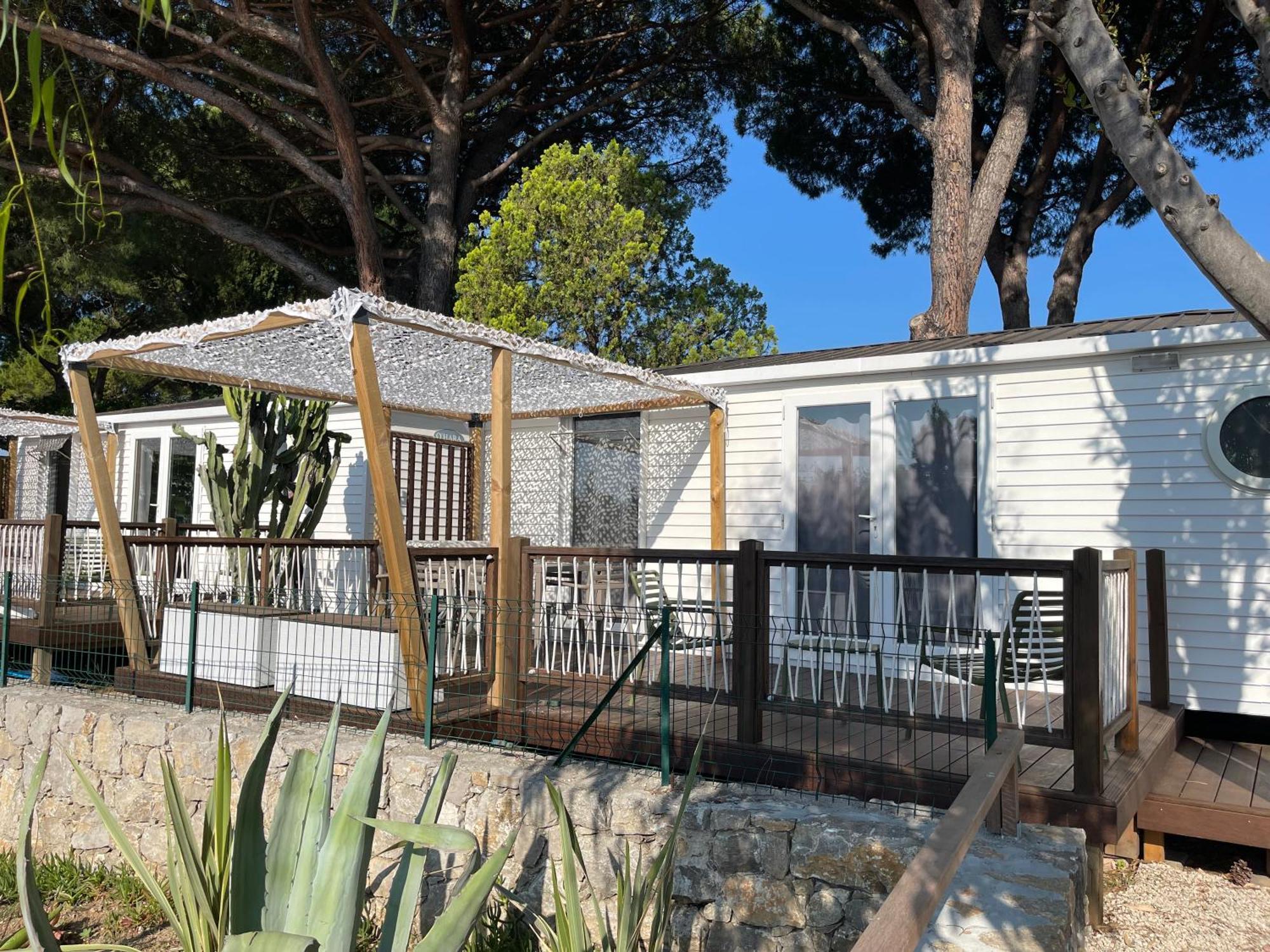 Hotel Camping Les Cigales Mandelieu Exterior foto
