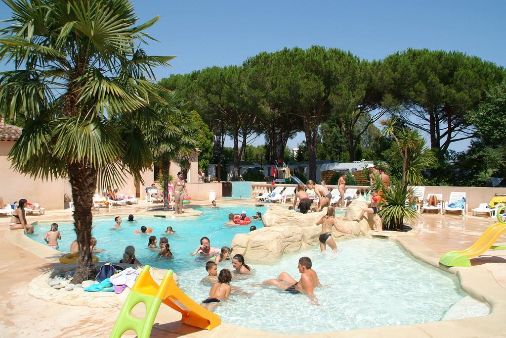 Hotel Camping Les Cigales Mandelieu Exterior foto